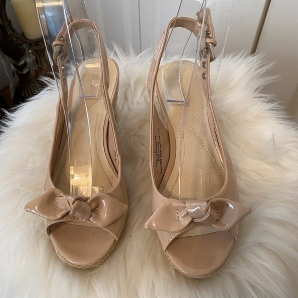 Merona Wedge sandals Size 6
